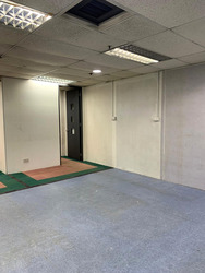 High Street Centre (D6), Retail #592904511